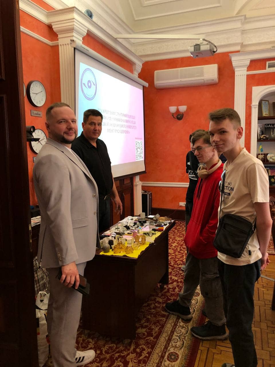 16 Загальноуніверситетський День відкритих дверей КНУ-ОМФК