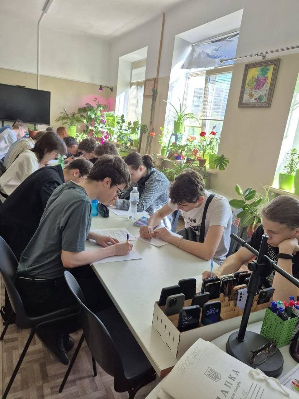 Екзаменаційна сесія в розпалі: фінішна пряма першого курсу