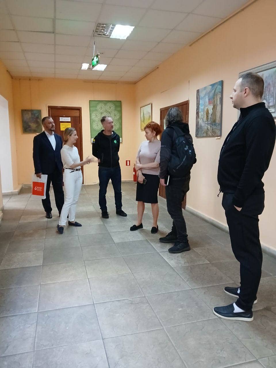 діалогова зустріч представників